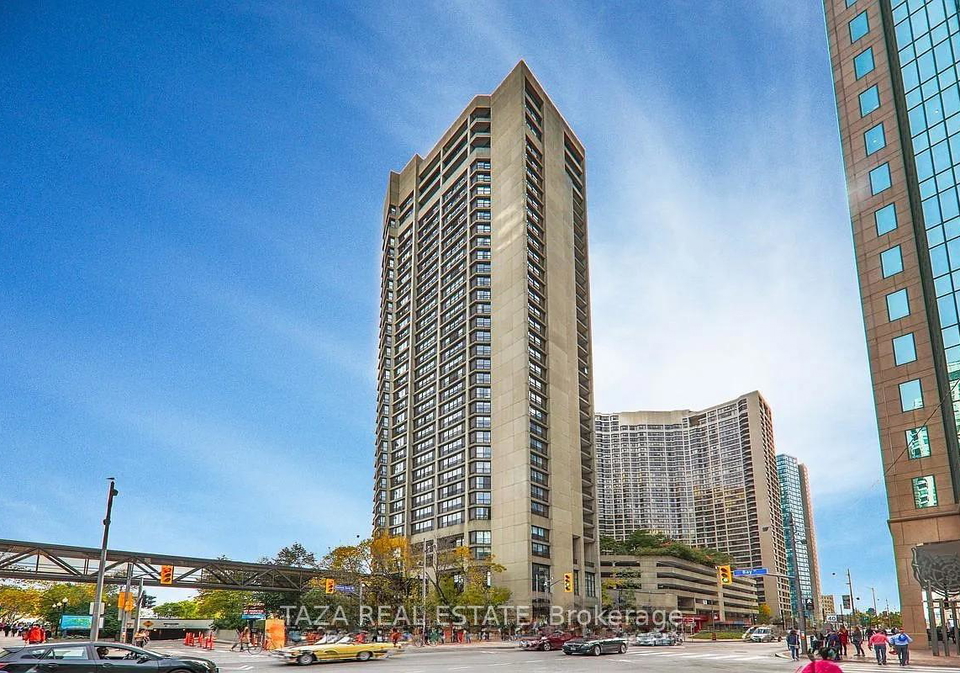 170-fort-york-boulevard-toronto-ontario-c12331764