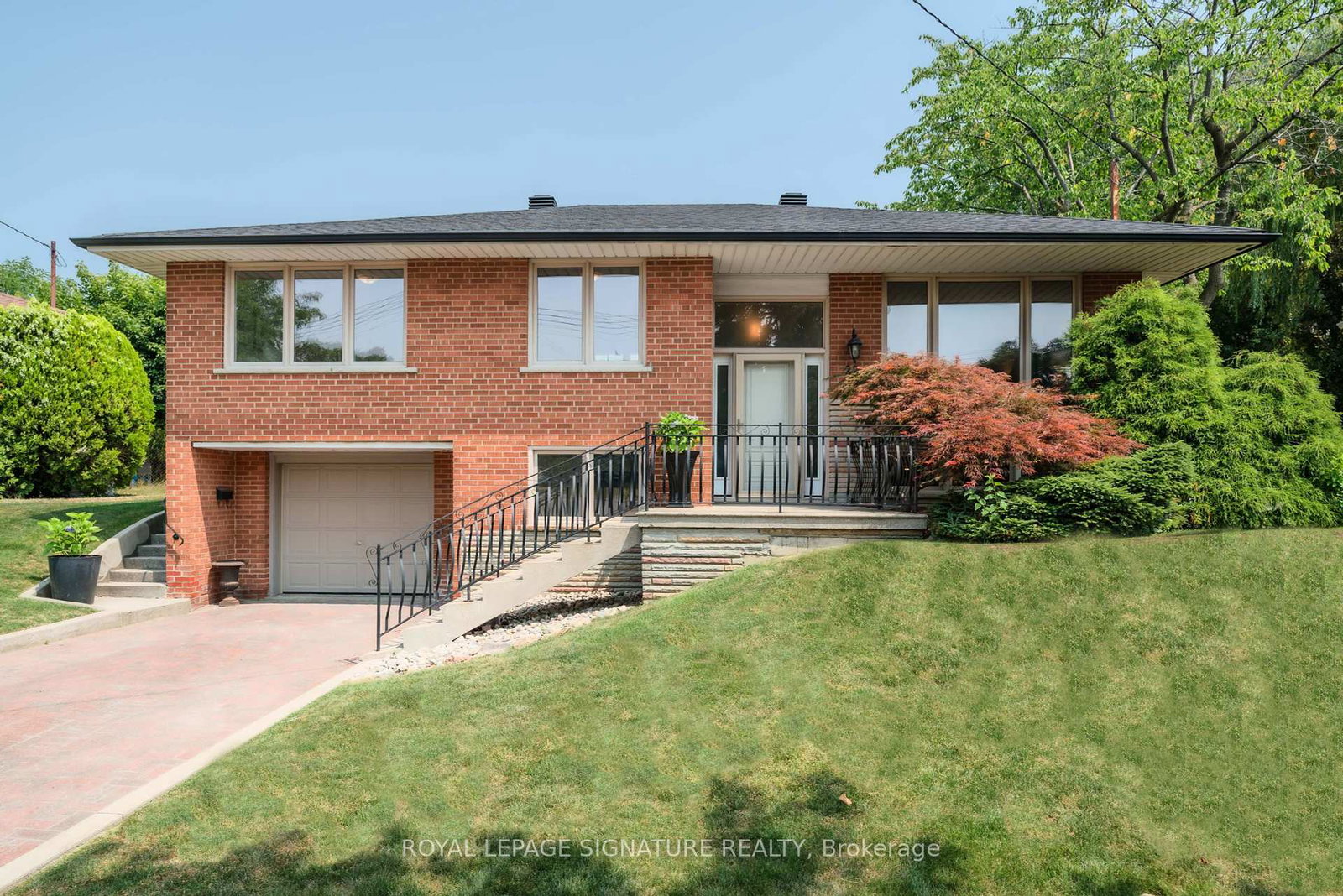 22-kenewen-court-north-york-ontario-c12331869