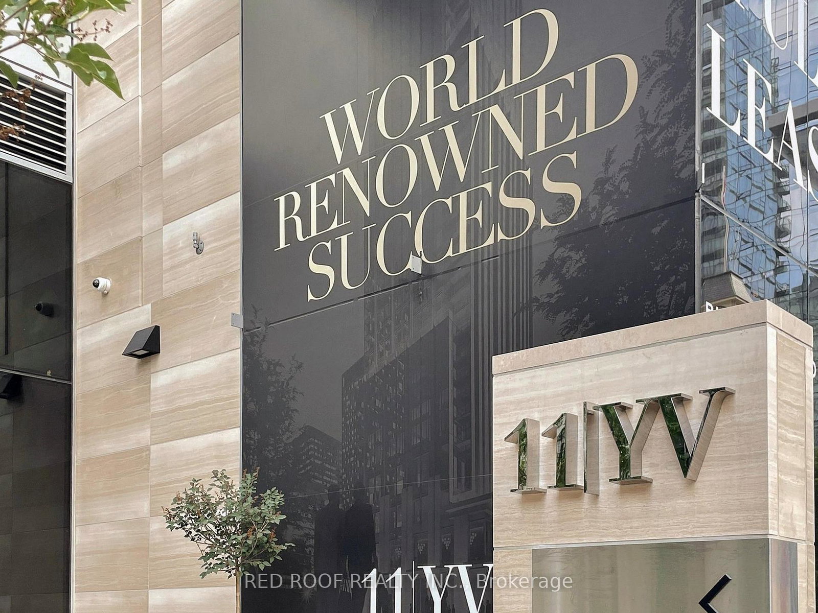 11-yorkville-avenue-toronto-ontario-c12332080