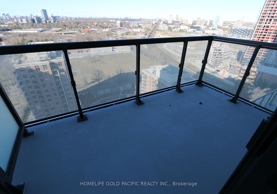 20-inn-on-the-park-drive-north-york-ontario-c12332082