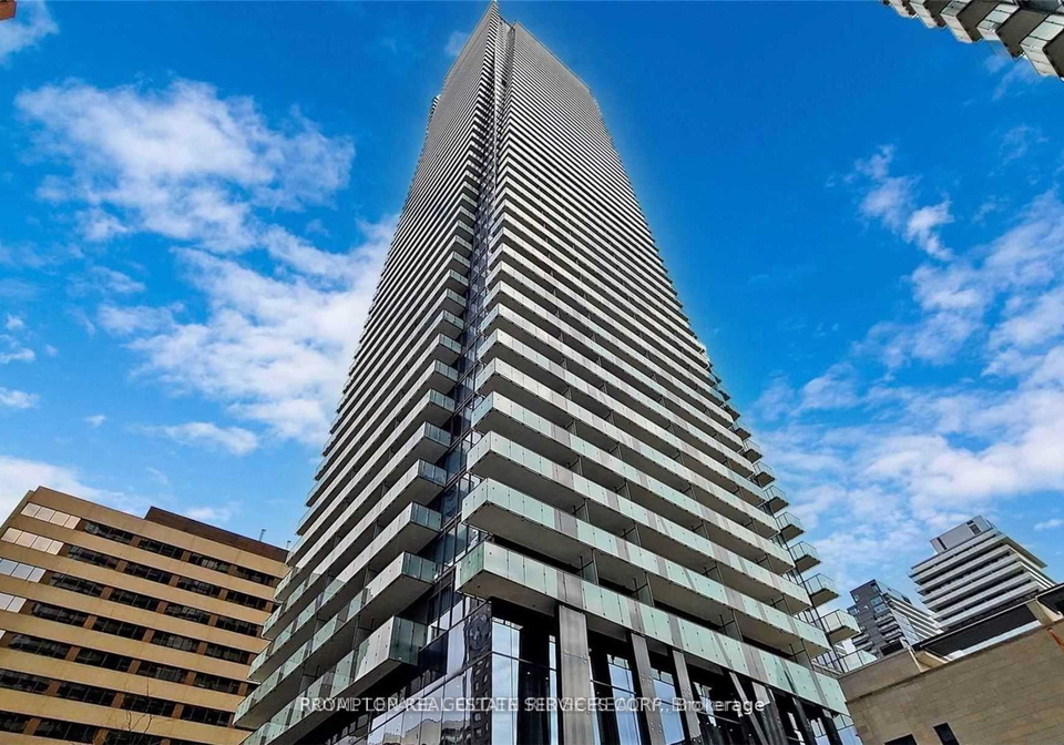 1080-bay-street-toronto-ontario-c12332097