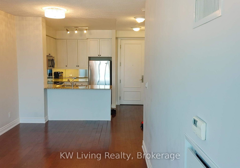 20-bloorview-place-north-york-ontario-c12332348