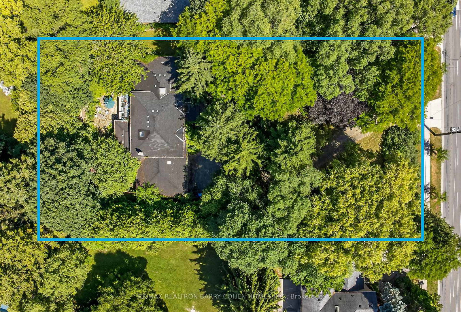2472-bayview-avenue-north-york-ontario-c12332377