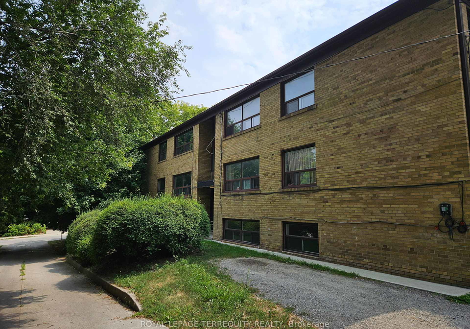 450-arlington-avenue-toronto-ontario-c12332506