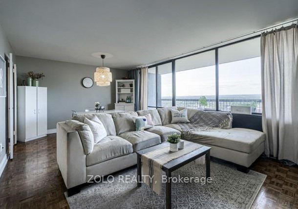 135-antibes-drive-toronto-ontario-c12332555