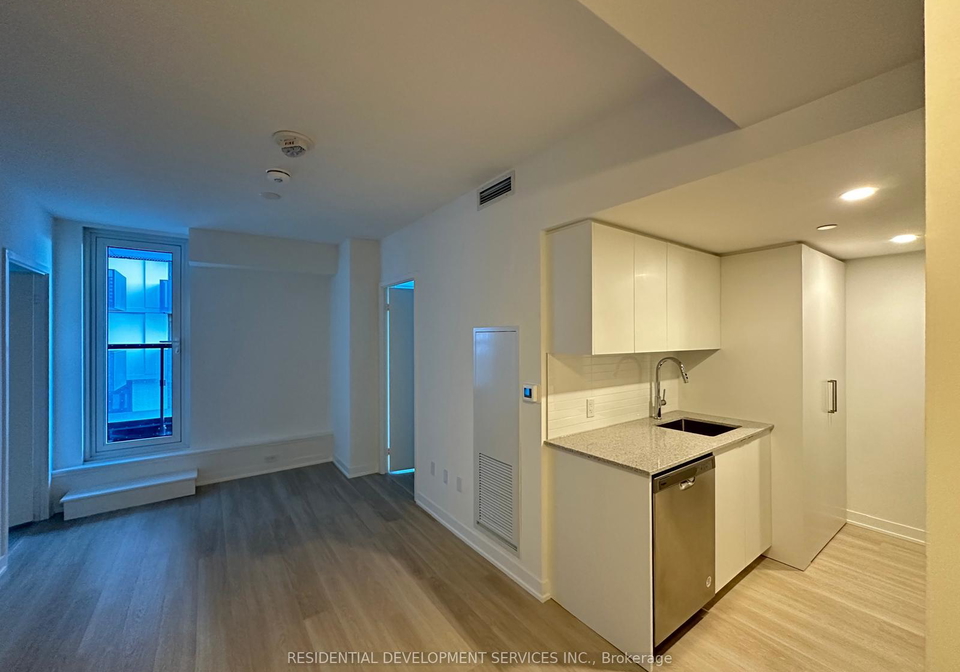 500-wilson-avenue-toronto-ontario-c12332648