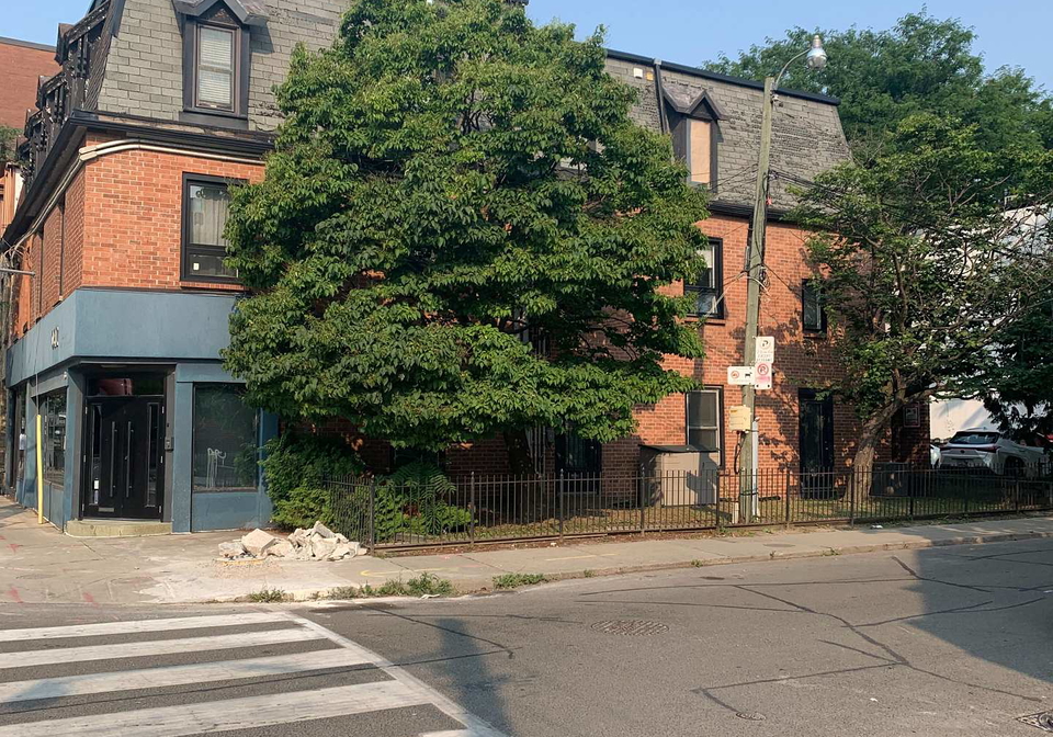 94-sackville-street-toronto-ontario-c12332815
