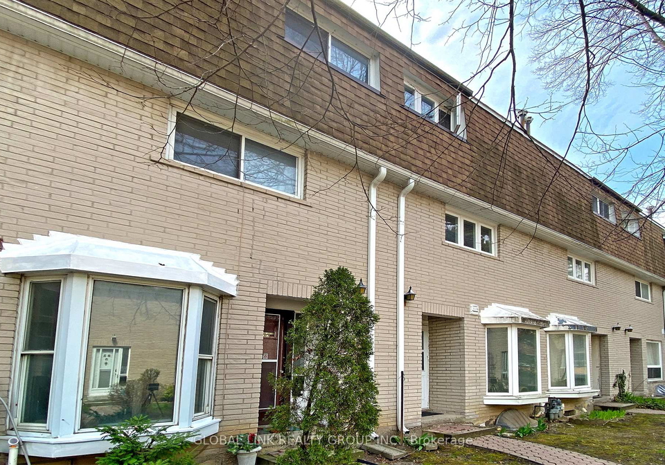 85-rameau-drive-s-north-york-ontario-c12332865