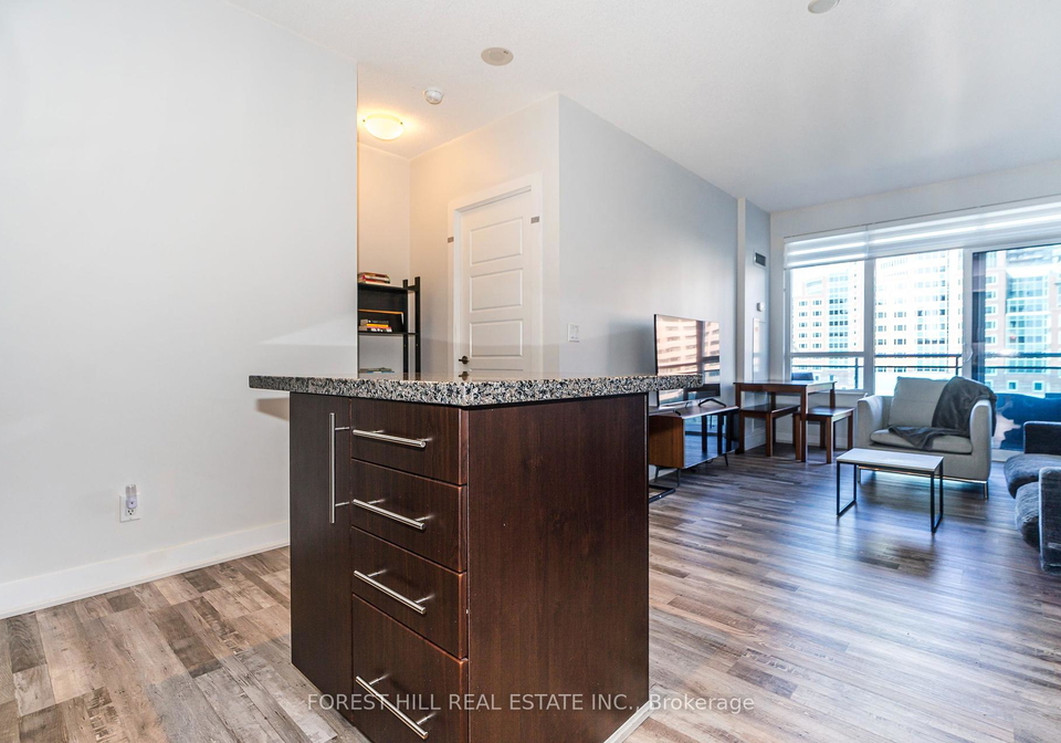 28-linden-street-toronto-ontario-c12332893