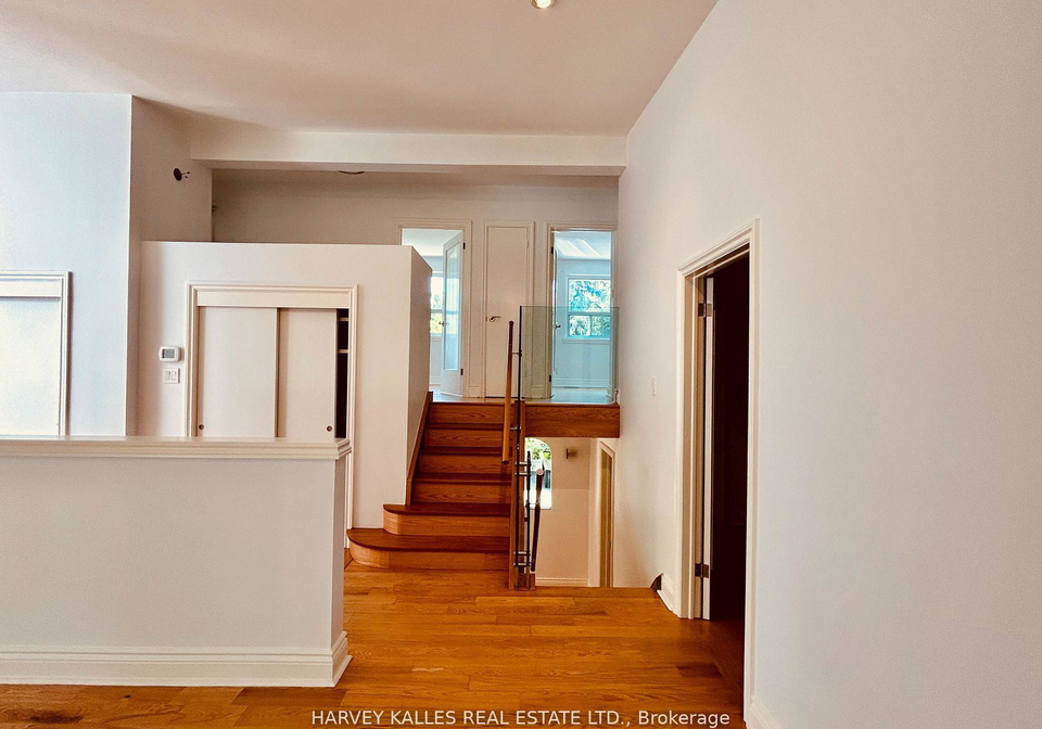 100-larkfield-drive-north-york-ontario-c12332945