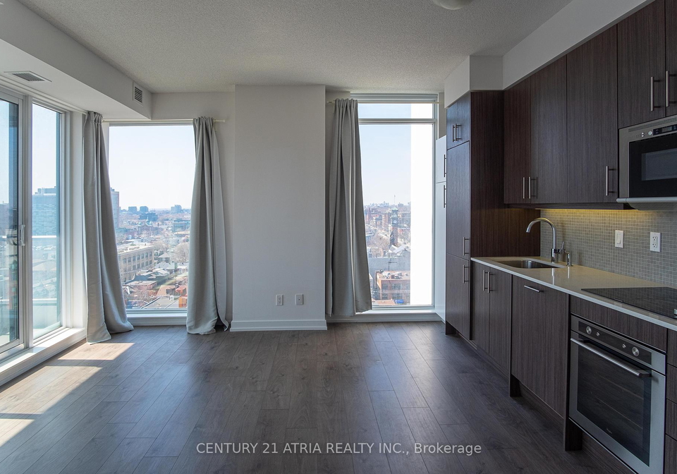 297-college-street-toronto-ontario-c12333021
