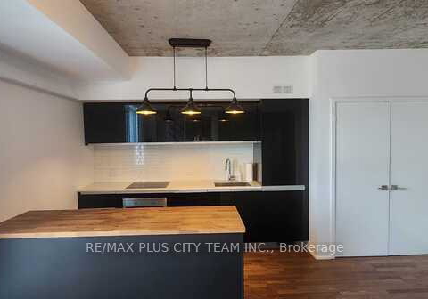 20-minowan-miikan-lane-toronto-ontario-c12333031