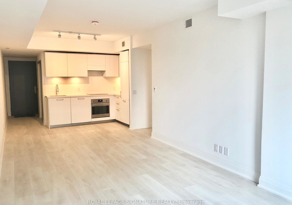 33-frederick-todd-way-east-york-ontario-c12333155