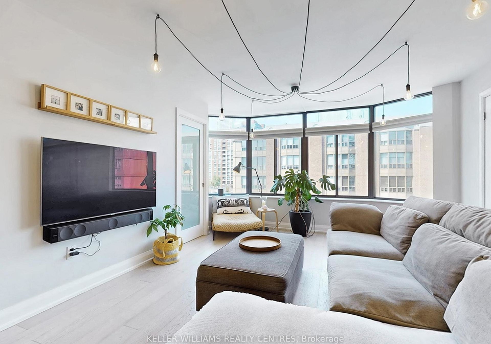 135-george-street-s-toronto-ontario-c12333187