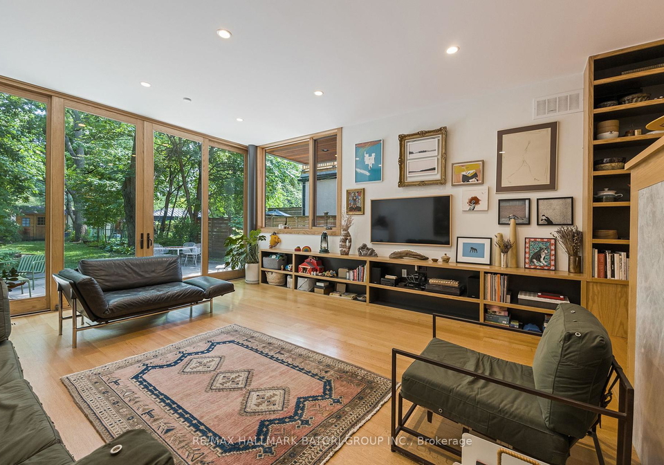 249-albany-avenue-toronto-ontario-c12333210