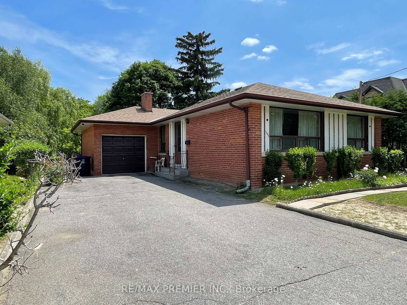 1041-willowdale-avenue-north-york-ontario-c12333300
