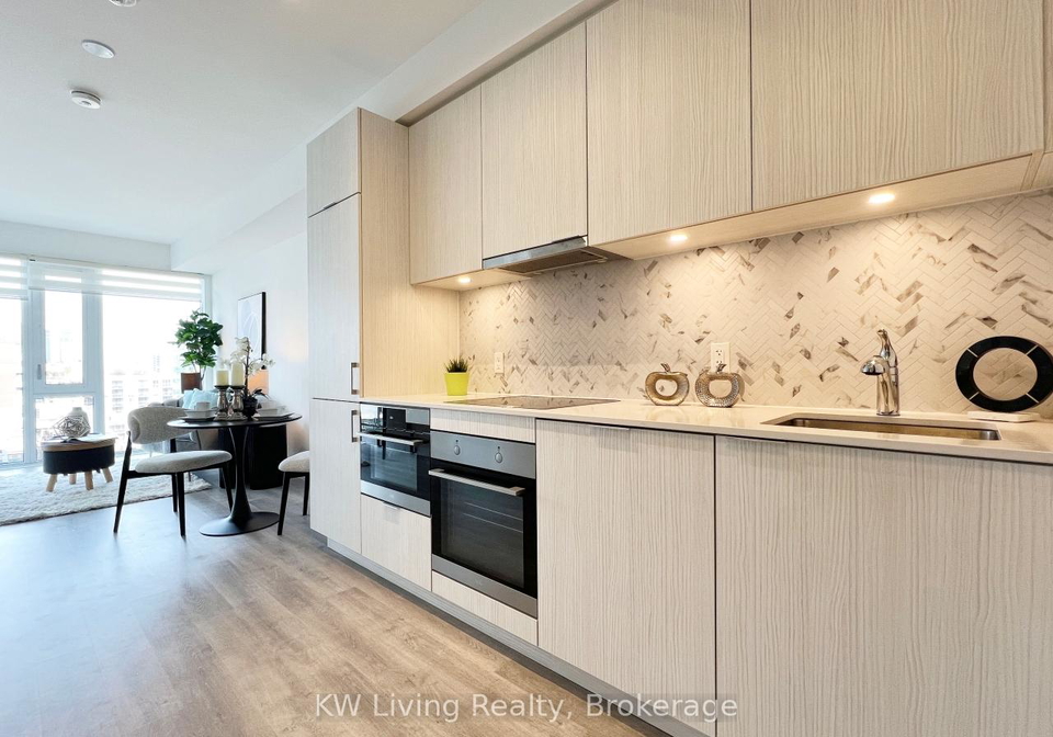 158-front-street-e-toronto-ontario-c12333431