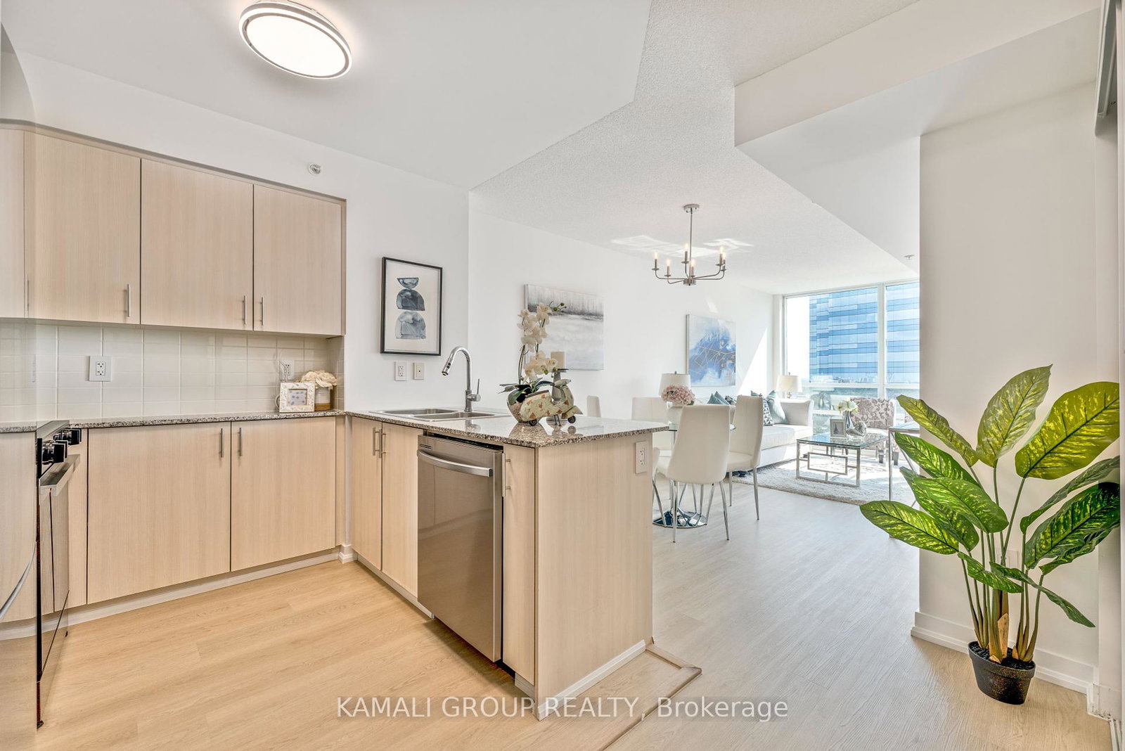 5740-yonge-street-toronto-ontario-c12333449