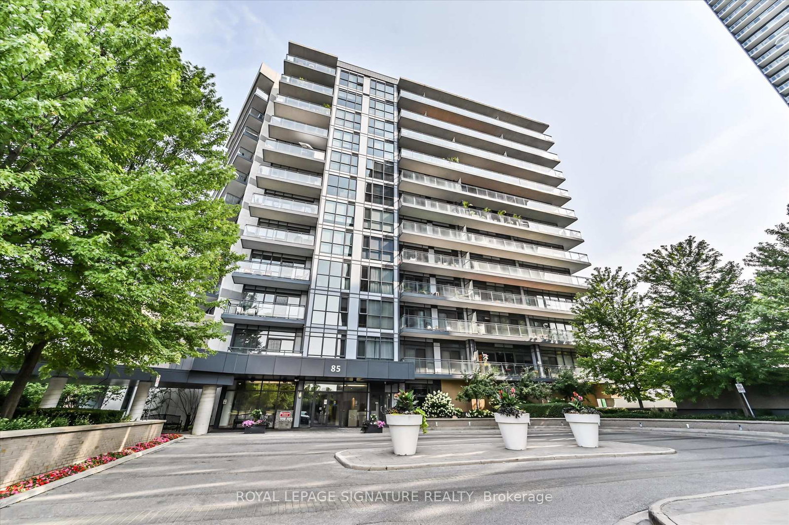 85-the-donway-west-north-york-ontario-c12333507