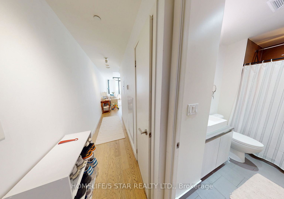 111-bathurst-street-toronto-ontario-c12333618