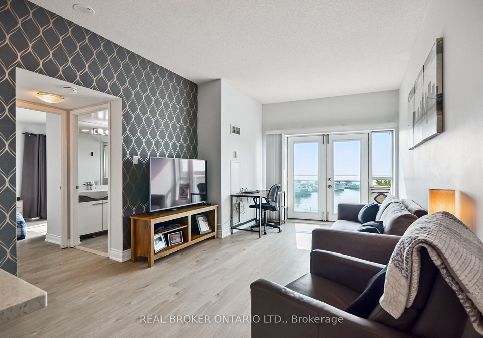 600-queens-quay-w-toronto-ontario-c12333724