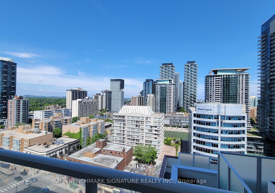 33-helendale-avenue-toronto-ontario-c12333731