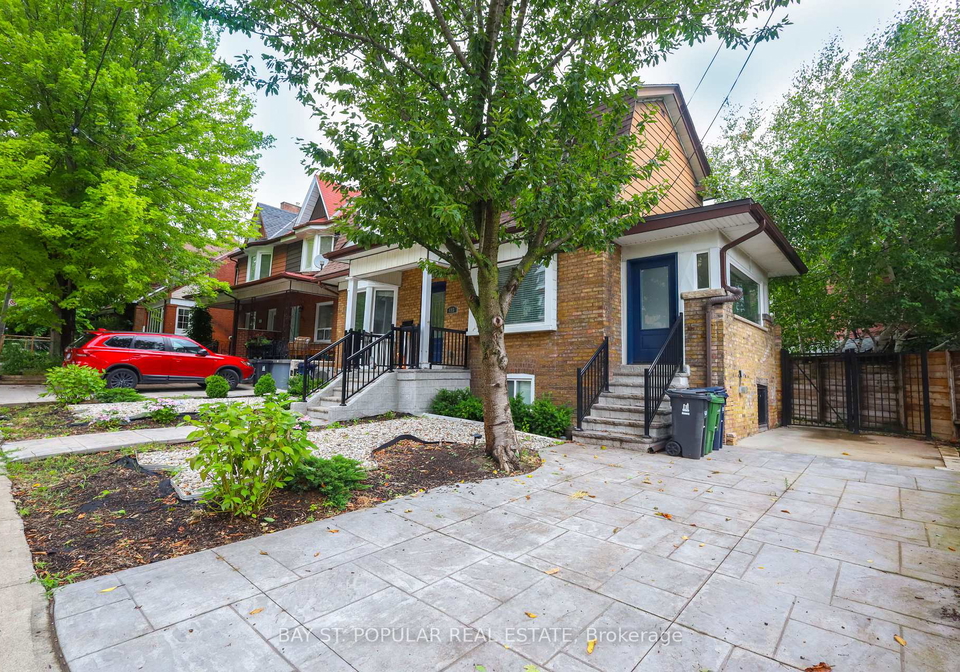 493-crawford-street-toronto-ontario-c12333732