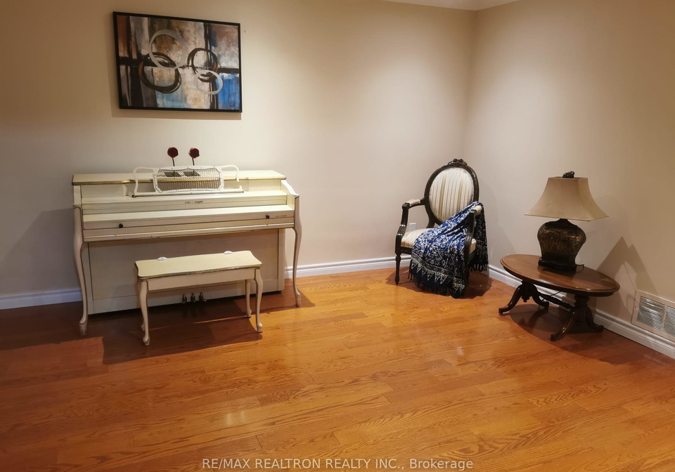 328-spring-garden-avenue-north-york-ontario-c12333733