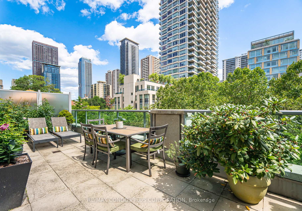 120-homewood-avenue-toronto-ontario-c12333758