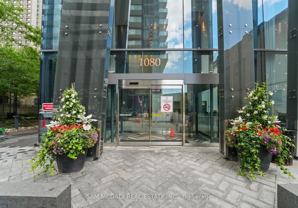 1080-bay-street-toronto-ontario-c12333811