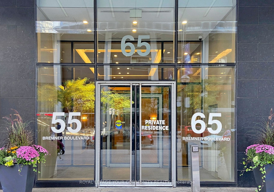 55-bremner-boulevard-toronto-ontario-c12334091