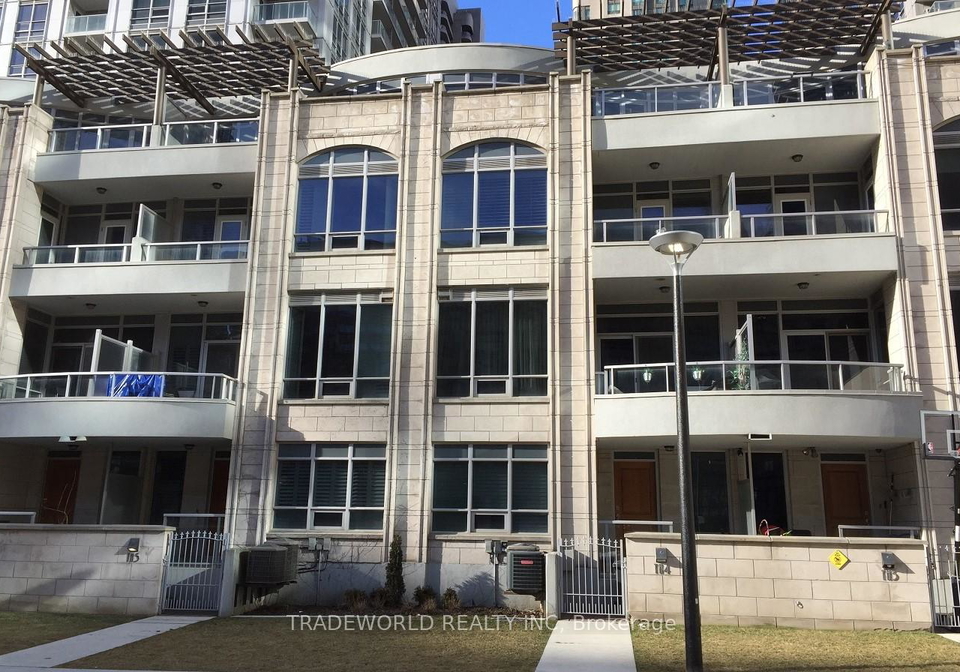 761-bay-street-toronto-ontario-c12334208