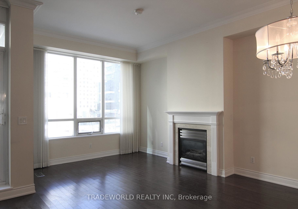 761-bay-street-toronto-ontario-c12334208