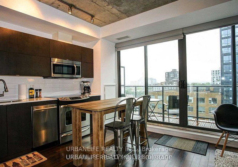 32-camden-street-toronto-ontario-c12334592