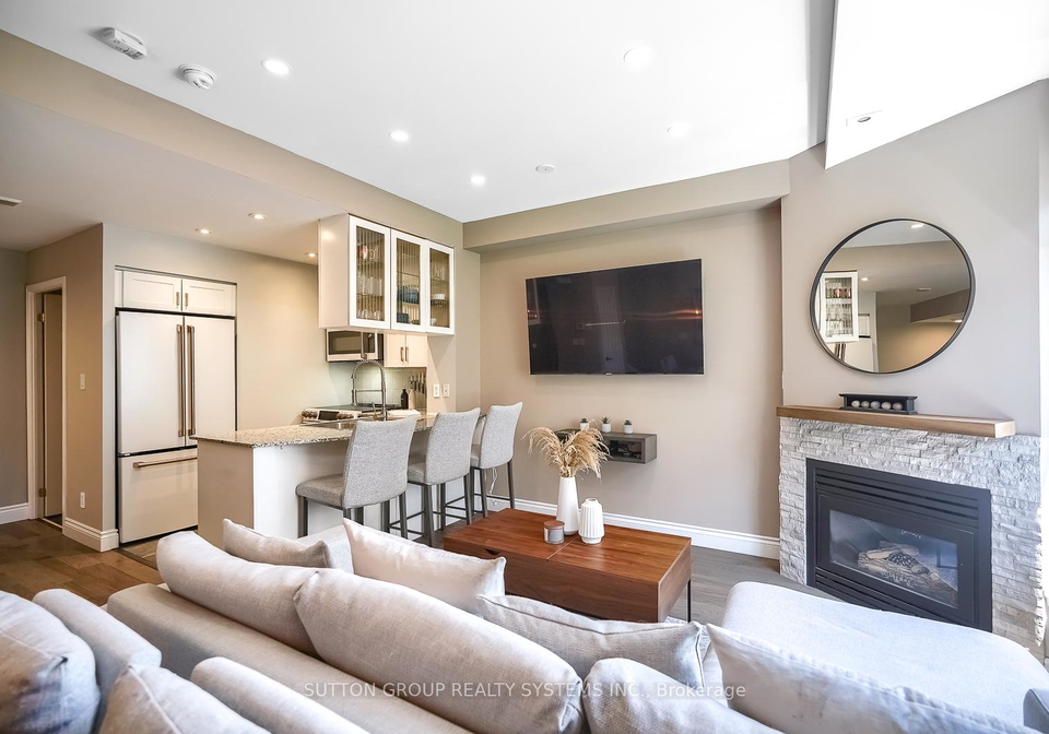 32-stadium-road-toronto-ontario-c12334727