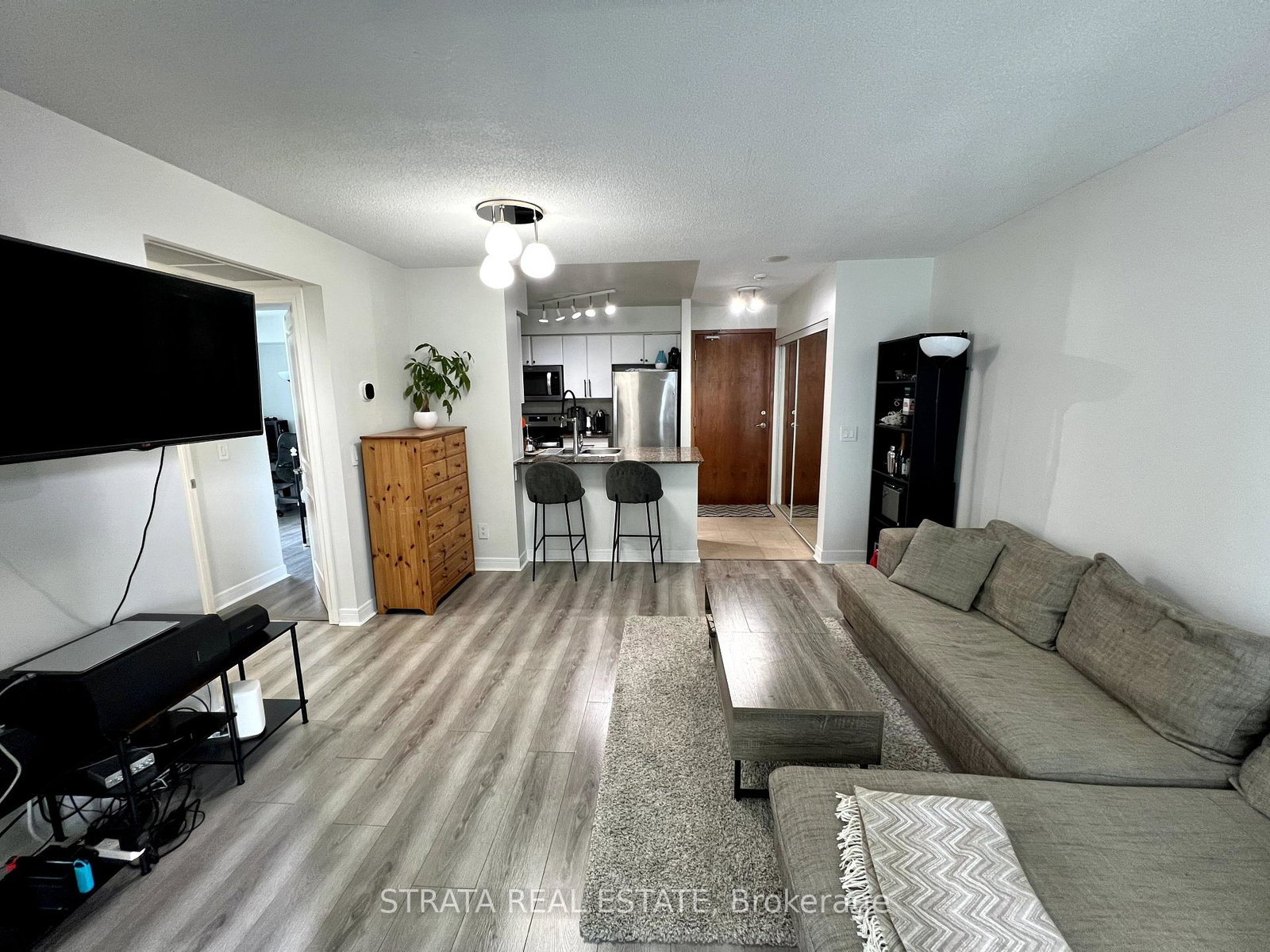 35-bales-avenue-north-york-ontario-c12334737