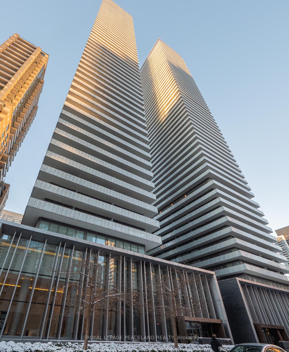 42-charles-street-e-toronto-ontario-c12334822