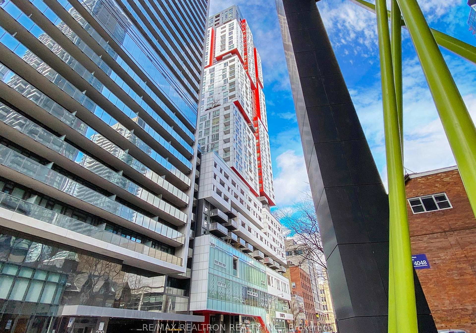 318-richmond-street-w-toronto-ontario-c12334824