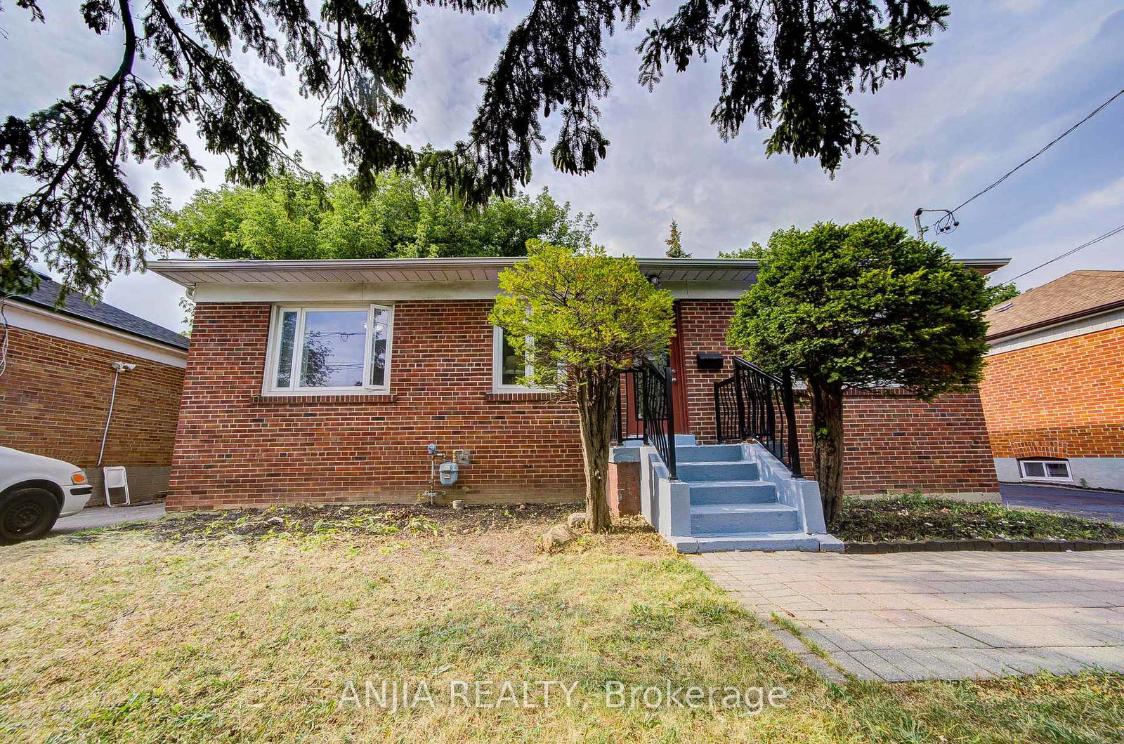 248-codsell-avenue-toronto-ontario-c12334867