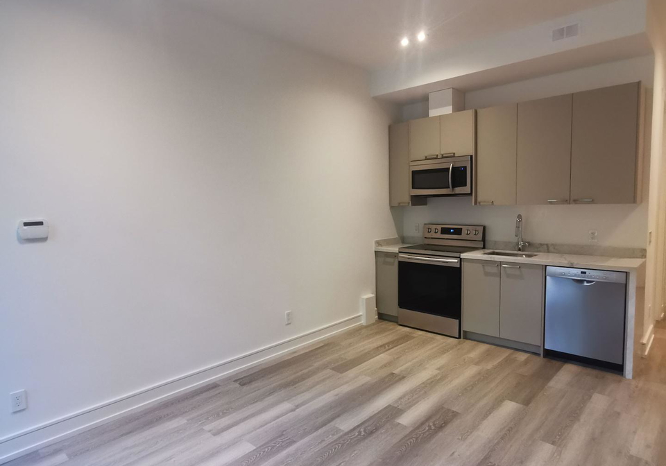 70-johnston-avenue-toronto-ontario-c12334948
