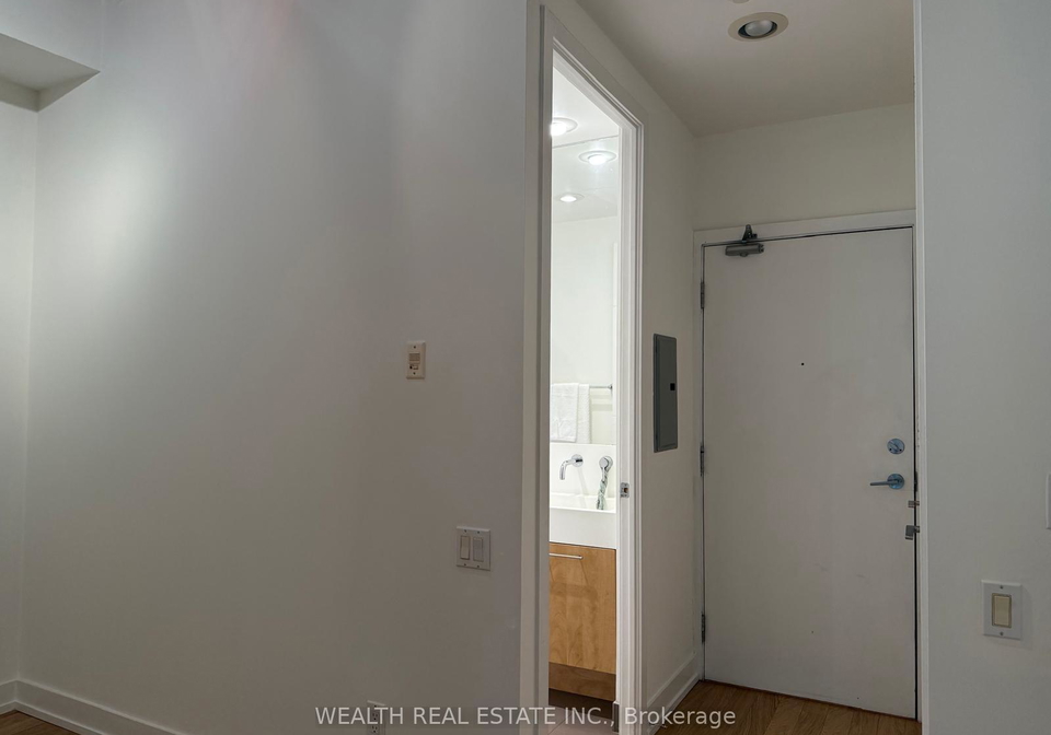 66-portland-street-toronto-ontario-c12334954
