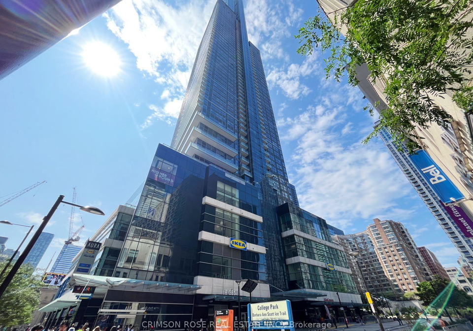 386-yonge-street-toronto-ontario-c12335068