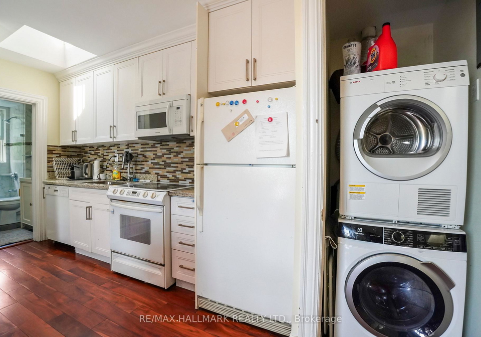 702-bathurst-street-toronto-ontario-c12335160