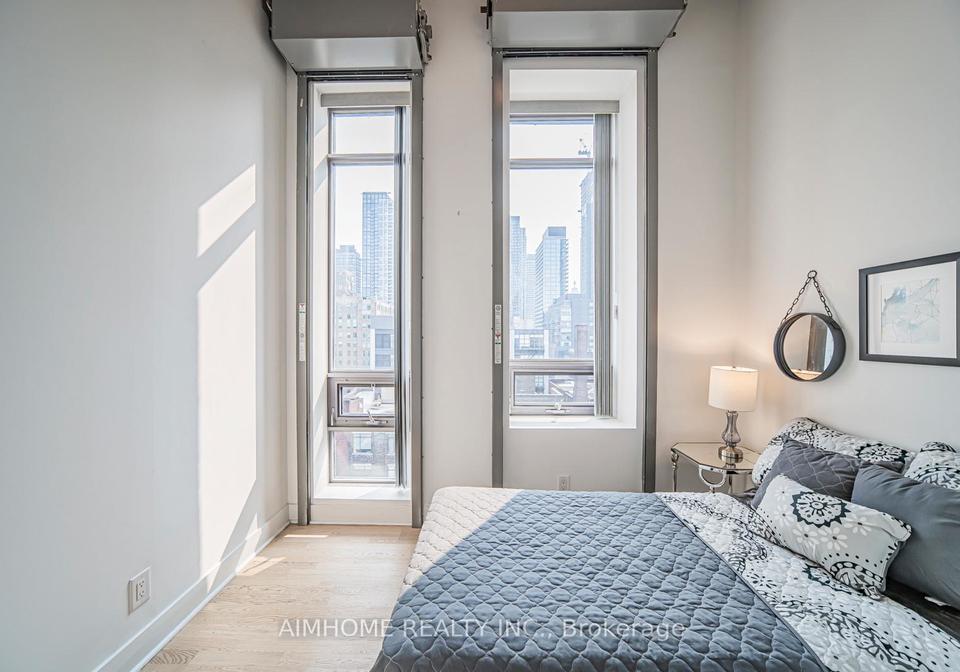 399-adelaide-street-toronto-ontario-c12335224