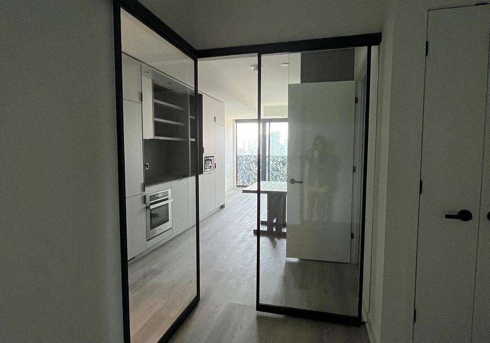 55-charles-street-e-toronto-ontario-c12335239