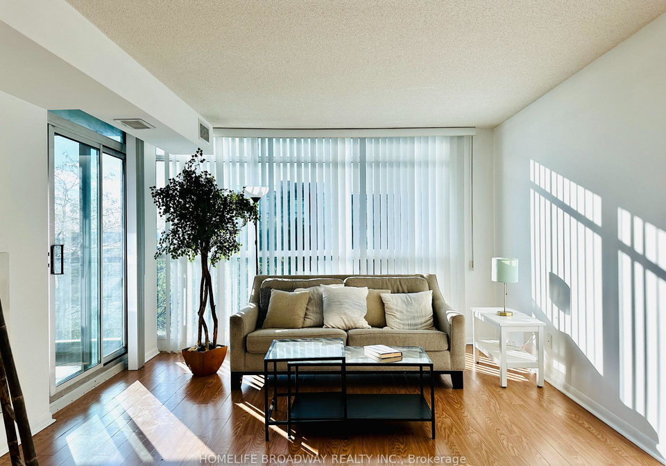 219-fort-york-boulevard-toronto-ontario-c12335245