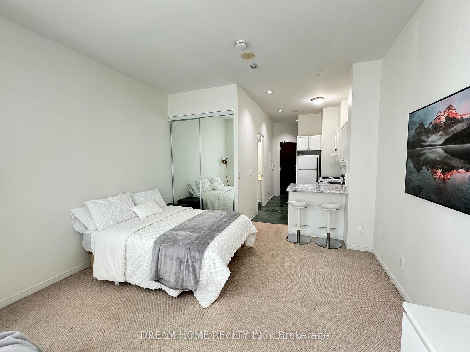 7-king-street-e-toronto-ontario-c12335303