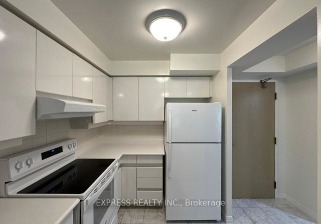 942-yonge-street-toronto-ontario-c12335395