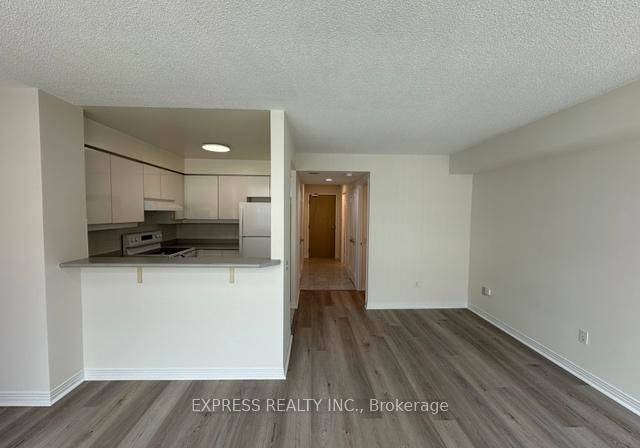 942-yonge-street-toronto-ontario-c12335400