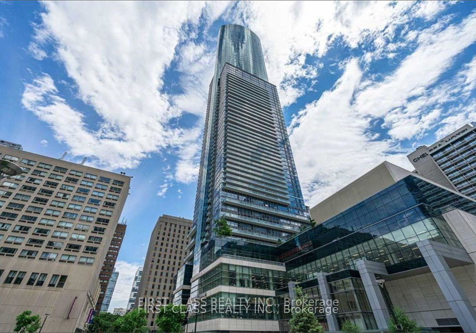 386-yonge-street-toronto-ontario-c12335427